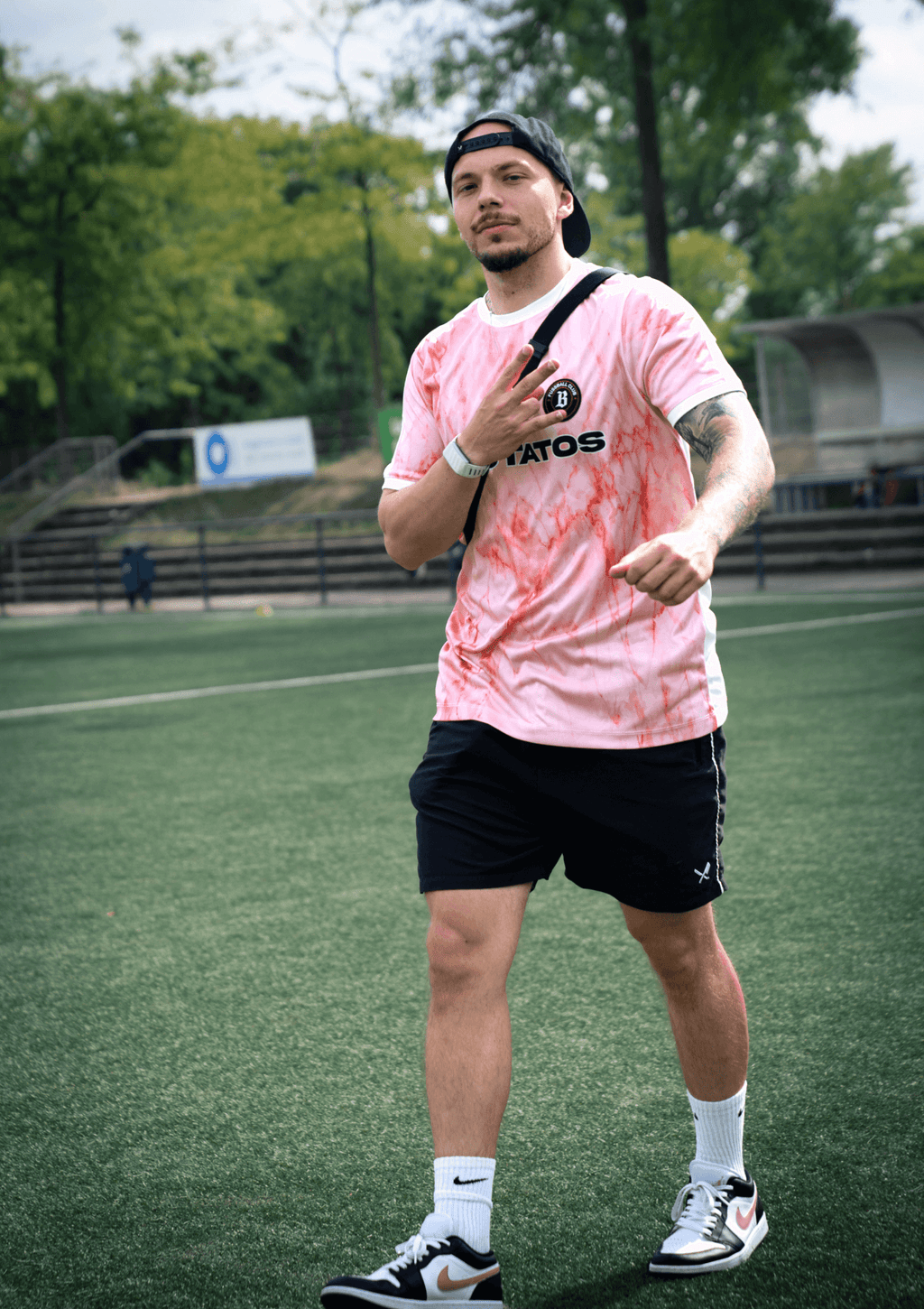 Brotatos Heimtrikot 2025