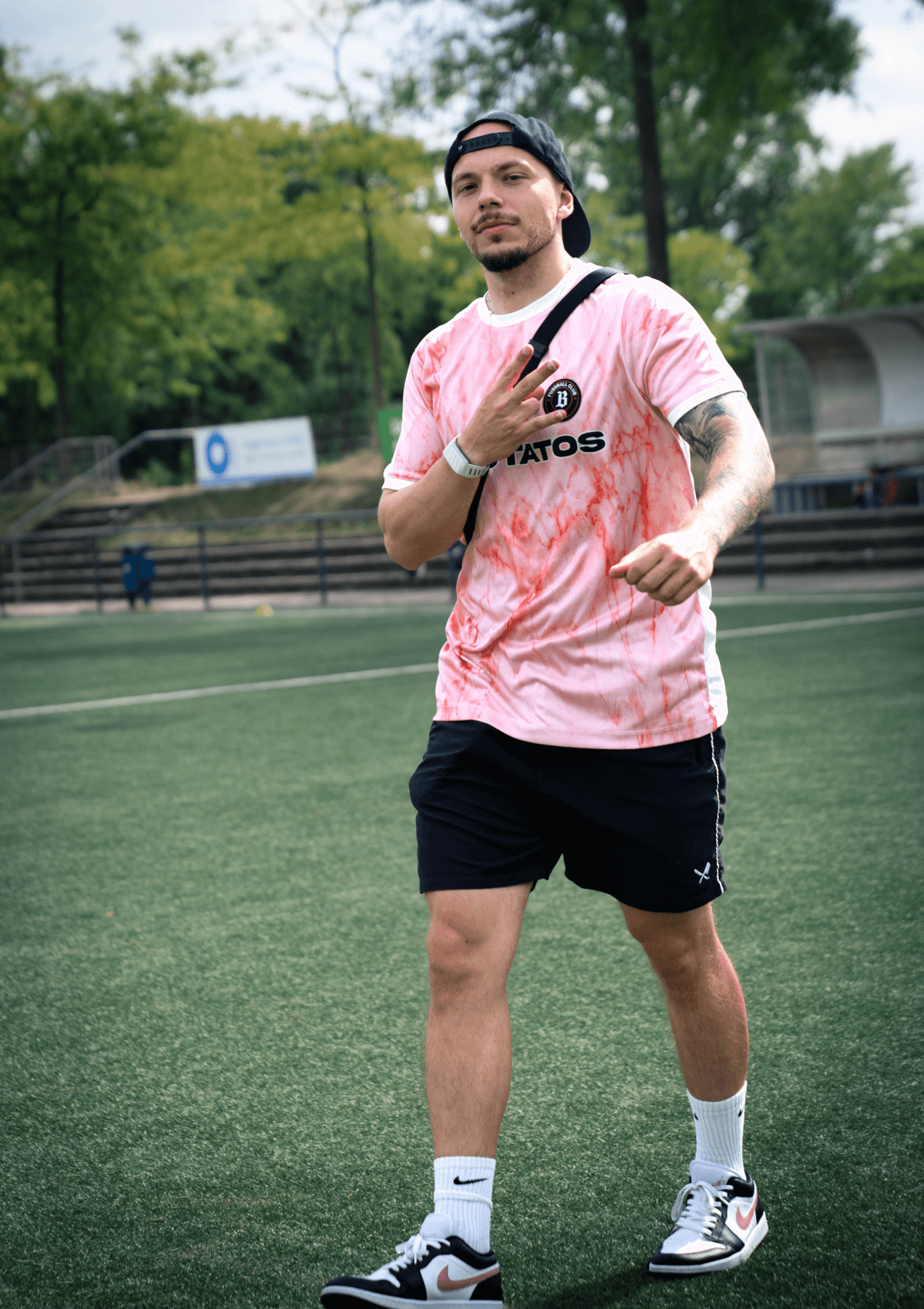 Brotatos Heimtrikot 2025